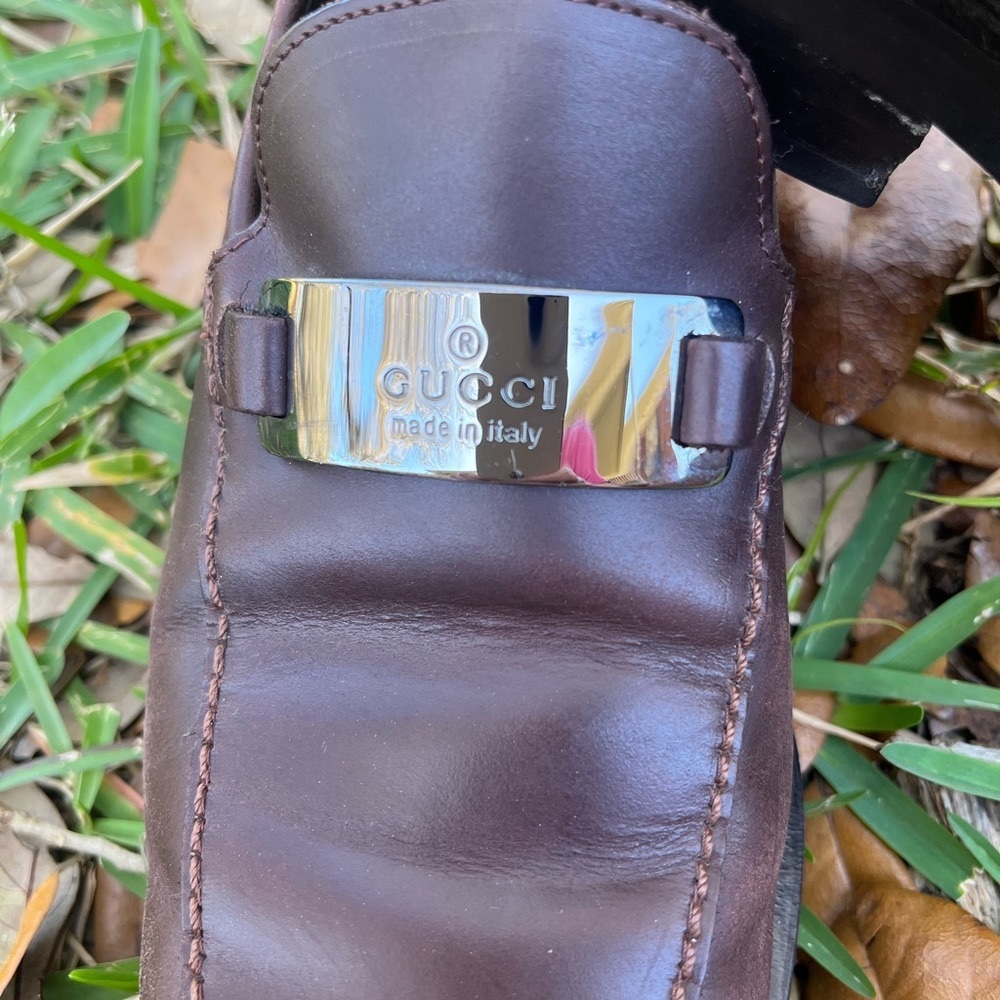 Gucci GG Leather Loafers - Picture 1 of 9
